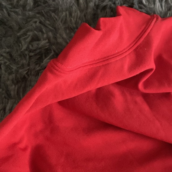 Dark red Under Amour fitted long-sleeve base layer shirt - Picture 15 of 17